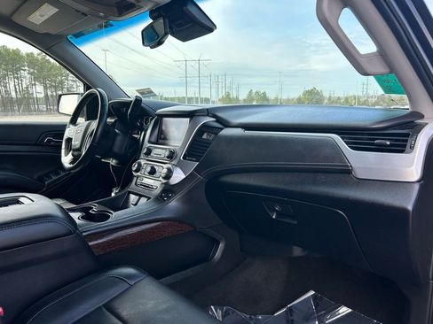 Used 2015 GMC Yukon SLT w/ Open Road Package AWD/4WD image 10