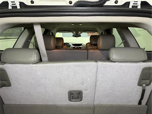 Used 2014 Chevrolet Traverse LT image 23