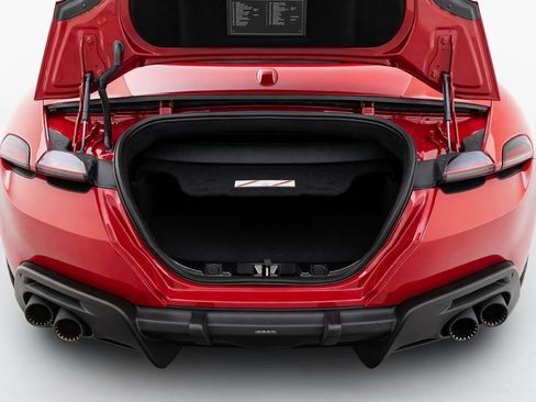 Certified 2025 Ferrari Roma Spider RWD image 25