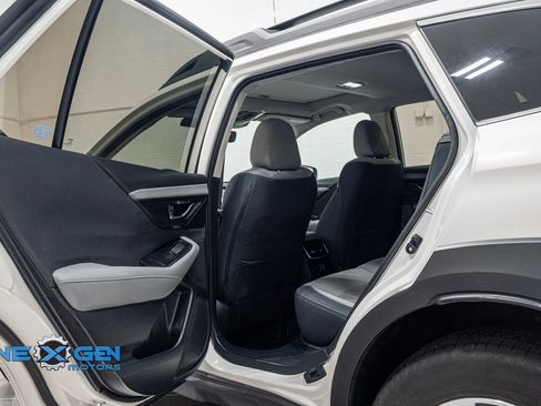 Used 2024 Subaru Outback Premium image 21