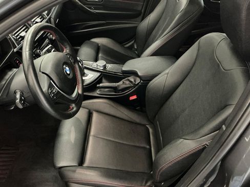 Used 2018 BMW 330i xDrive Sedan w/ Convenience Package AWD/4WD image 10