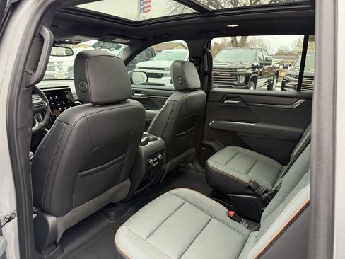 Certified 2024 GMC Acadia AT4 w/ Luxury Package image 13