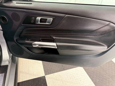 Used 2024 Ford Mustang Premium image 19