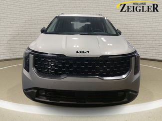 New 2026 Kia Carnival SX Prestige video 2