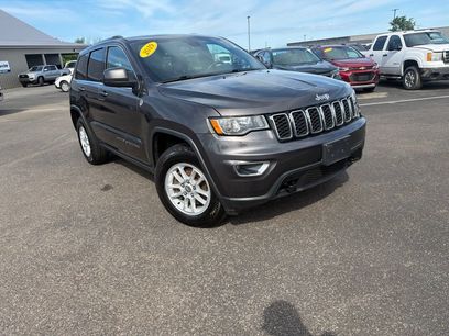 Used 2019 Jeep Grand Cherokee Laredo