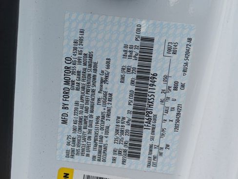 Used 2025 Ford Mustang Coupe RWD image 15