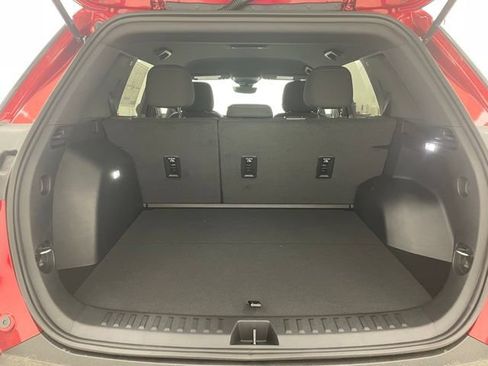 New 2026 Chevrolet Equinox LT w/ Safety and Technology Package AWD/4WD image 10