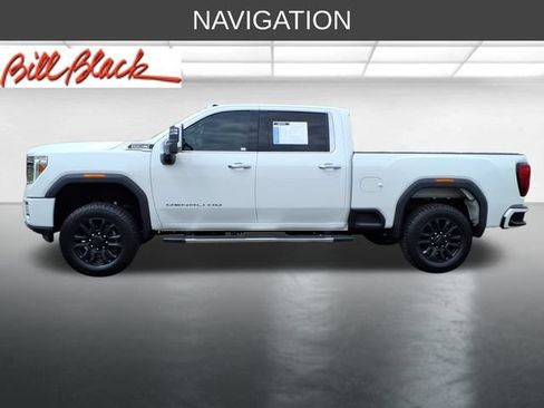 Used 2022 GMC Sierra 2500 Denali AWD/4WD image 2