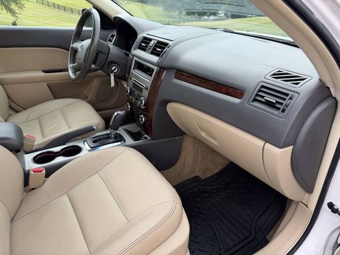 Used 2011 Ford Fusion SEL FWD image 13