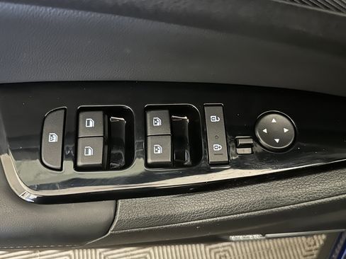 Used 2023 Kia Sportage SX image 33