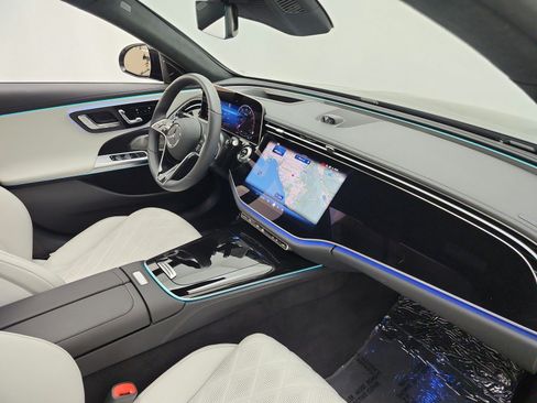 Certified 2025 Mercedes-Benz E 450 4MATIC Sedan image 18