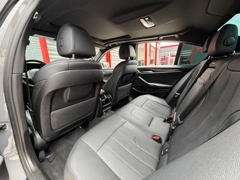 Used 2022 BMW 530i xDrive AWD/4WD image 35