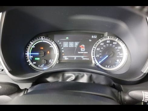 Used 2023 Toyota Highlander XLE AWD/4WD image 26