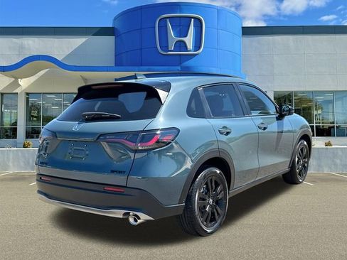 Used 2026 Honda HR-V Sport image 2