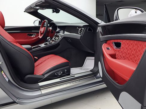 Certified 2022 Bentley Continental GT image 46