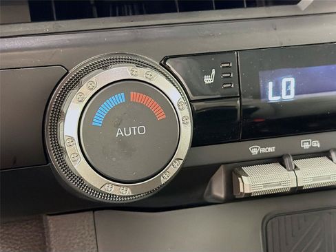 Used 2024 Toyota Tacoma TRD Off-Road AWD/4WD image 24