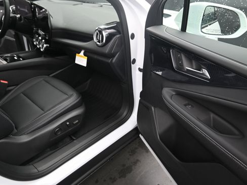 New 2026 Chevrolet Blazer EV LT image 22