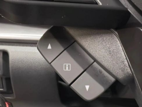 Used 2023 Subaru WRX AWD/4WD image 31