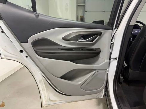 Used 2020 GMC Terrain SLT w/ Preferred Package image 24