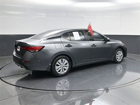 Used 2025 Nissan Sentra S image 3