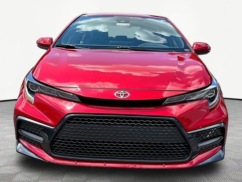Used 2020 Toyota Corolla SE w/ SE Premium Package FWD image 2
