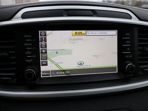 Used 2020 Kia Sorento SX image 21