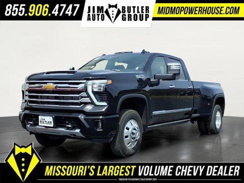 New 2026 Chevrolet Silverado 3500 High Country w/ High Country Premium Package AWD/4WD image 1