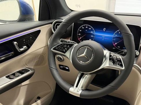 New 2026 Mercedes-Benz GLC 300 4MATIC image 8
