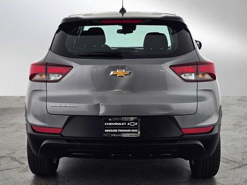 Used 2023 Chevrolet TrailBlazer LS FWD image 11