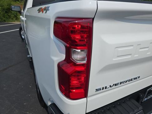 New 2026 Chevrolet Silverado 1500 LT AWD/4WD image 36