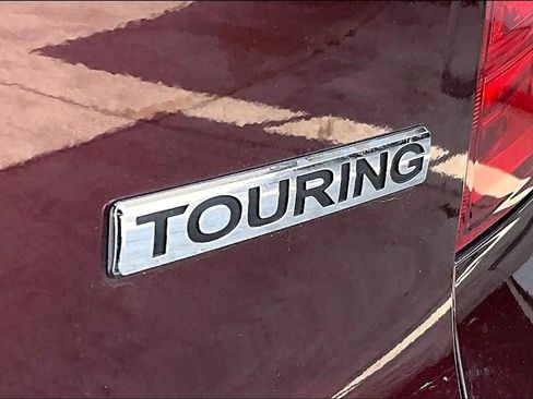 Used 2016 Honda Pilot Touring image 21