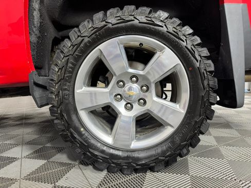 Used 2018 Chevrolet Silverado 1500 LT w/ All Star Edition AWD/4WD image 41
