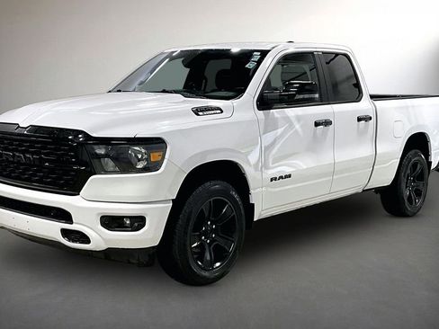 Used 2023 RAM 1500 Big Horn AWD/4WD image 3