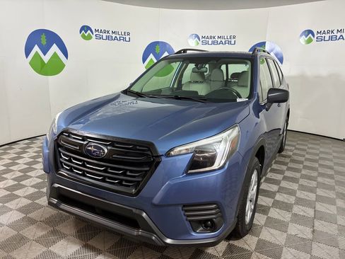 Used 2023 Subaru Forester image 3
