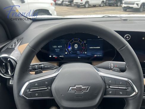 New 2026 Chevrolet Equinox ACTIV w/ Convenience Package III AWD/4WD image 6
