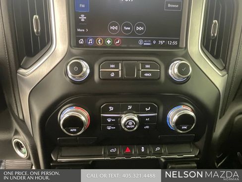 Used 2022 GMC Sierra 1500 Elevation w/ Preferred Package AWD/4WD image 33