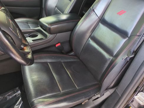 Used 2024 Dodge Durango GT RWD image 17