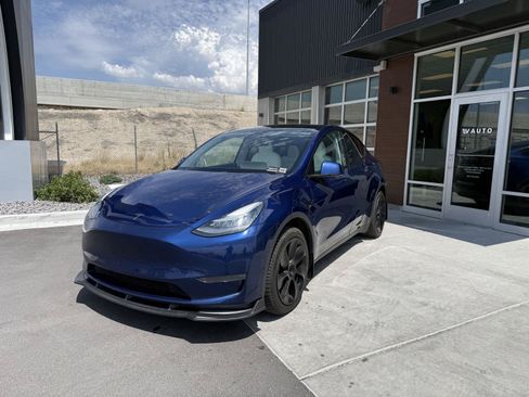 Used 2020 Tesla Model Y Long Range AWD/4WD image 4