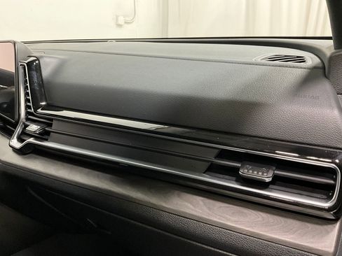 Used 2024 Kia Sportage X-Line w/ X-Line Premium Package image 15