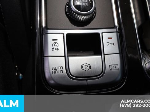 Used 2024 Kia Telluride SX w/ Towing Package FWD image 35