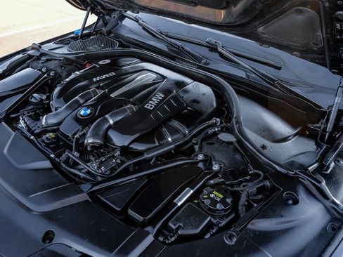 Used 2016 BMW 750i xDrive image 50