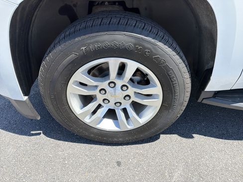 Used 2019 Chevrolet Tahoe LT AWD/4WD image 11