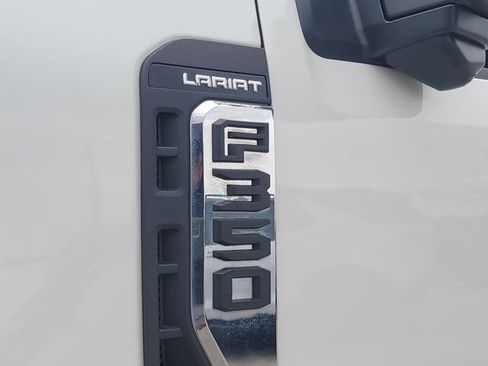 Used 2024 Ford F350 Lariat AWD/4WD image 9