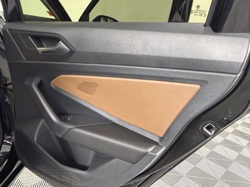 Used 2025 Volkswagen Jetta SEL FWD image 30
