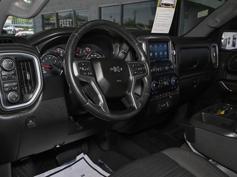 Used 2021 Chevrolet Silverado 1500 RST w/ Z71 Off-Road Package AWD/4WD image 16