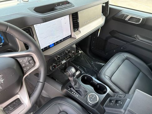 New 2026 Ford Bronco Outer Banks AWD/4WD image 27
