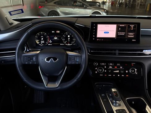 Used 2026 INFINITI QX60 Luxe FWD image 16