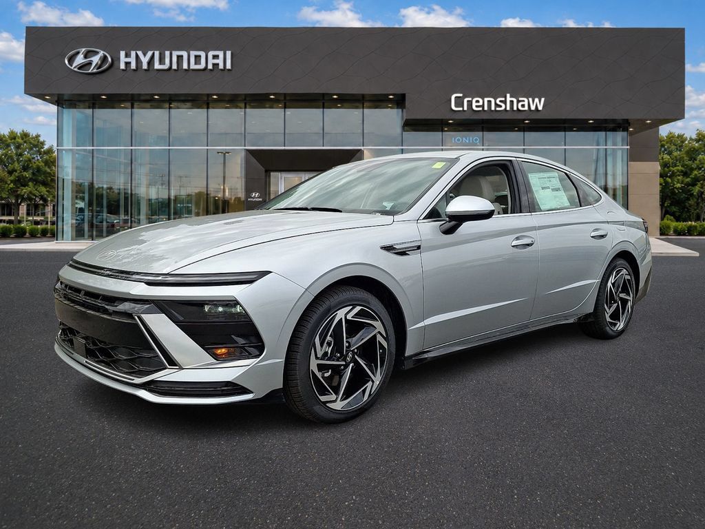 New 2026 Hyundai Sonata SEL FWD image 2
