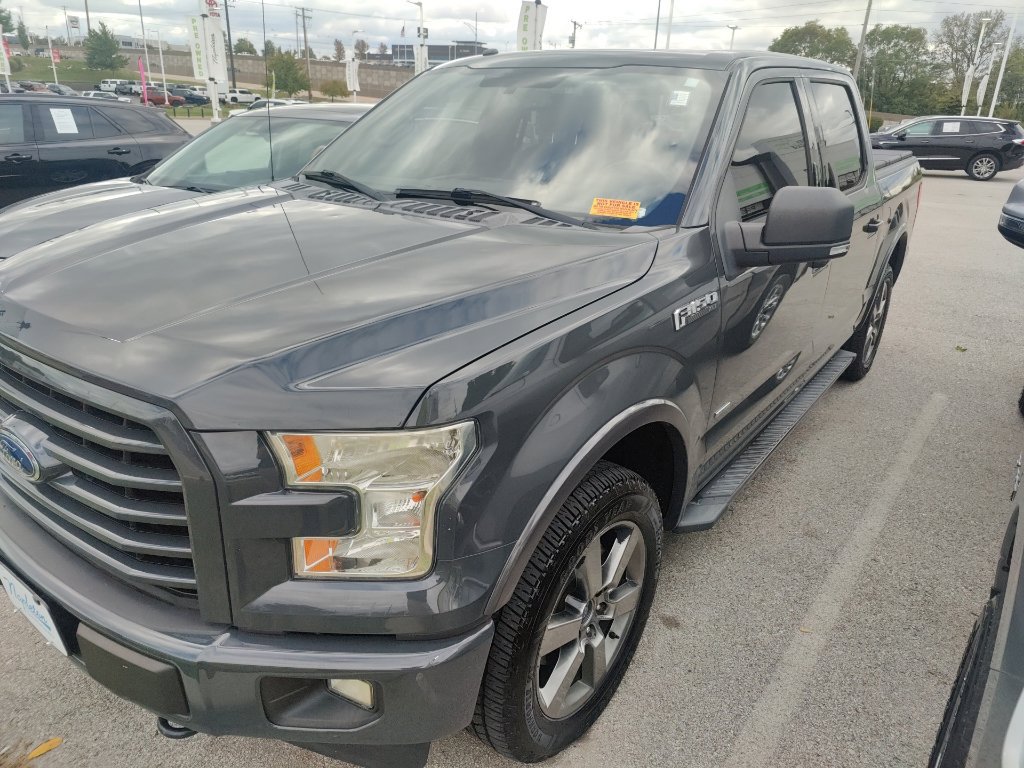 Used 2016 Ford F150 XLT w/ Equipment Group 302A Luxury AWD/4WD image 8