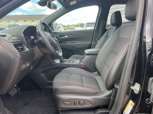 Used 2022 Chevrolet Equinox RS w/ LPO, Floor Liner Package image 14